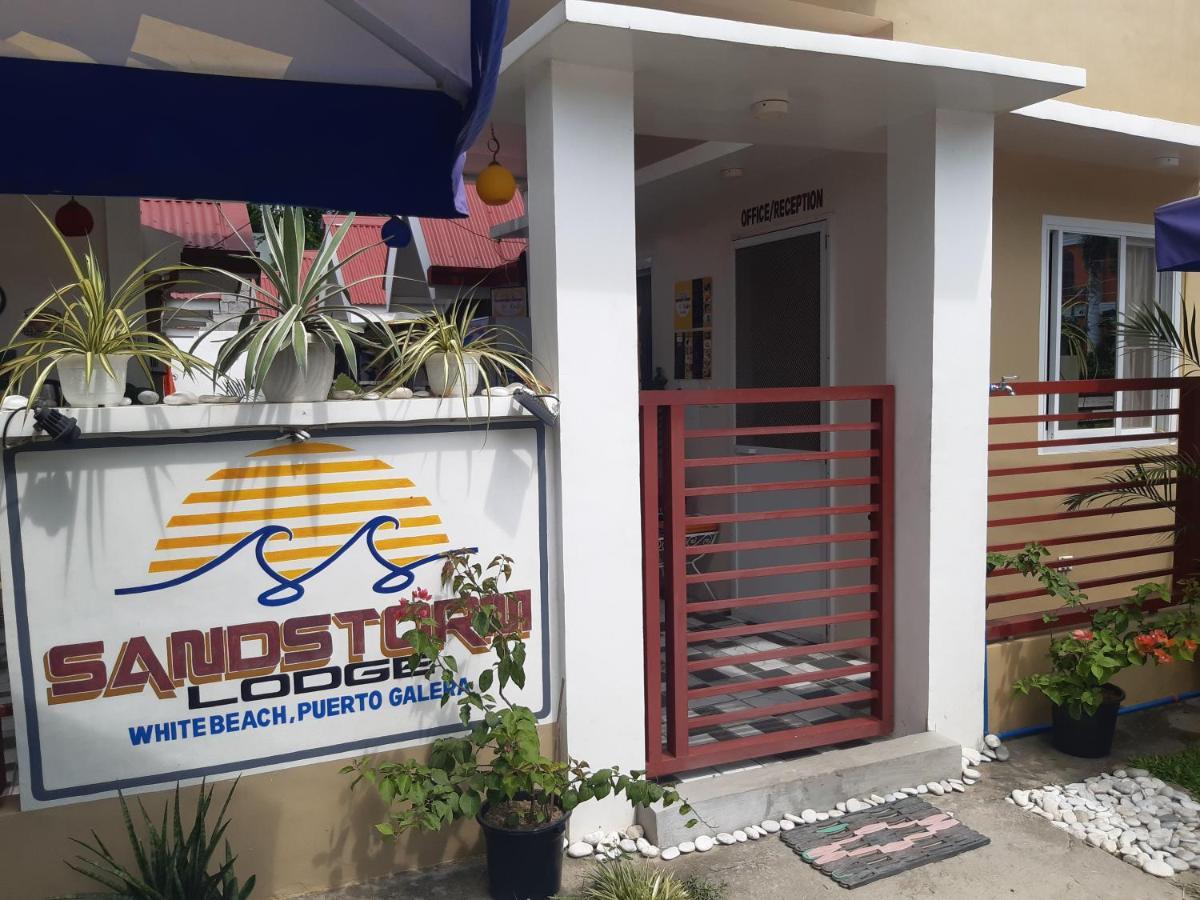 Sandstorm Lodge And Cafe Puerto Galera Εξωτερικό φωτογραφία