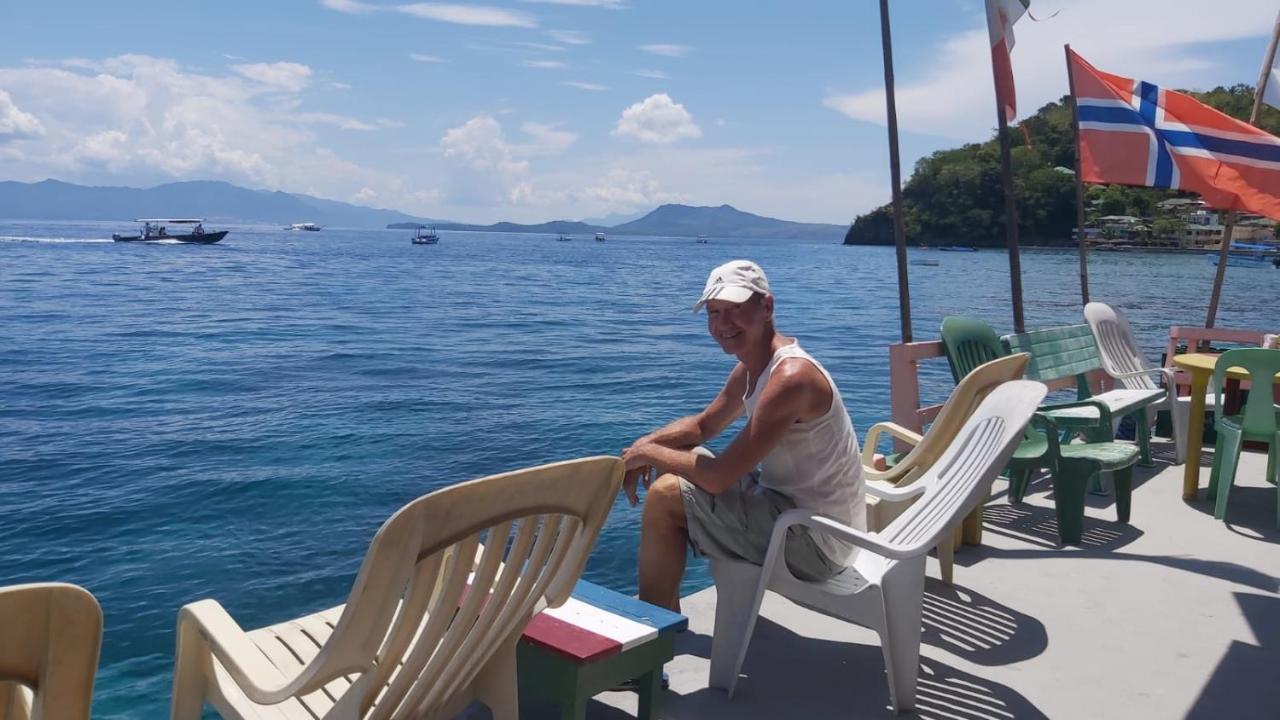 Sandstorm Lodge And Cafe Puerto Galera Εξωτερικό φωτογραφία