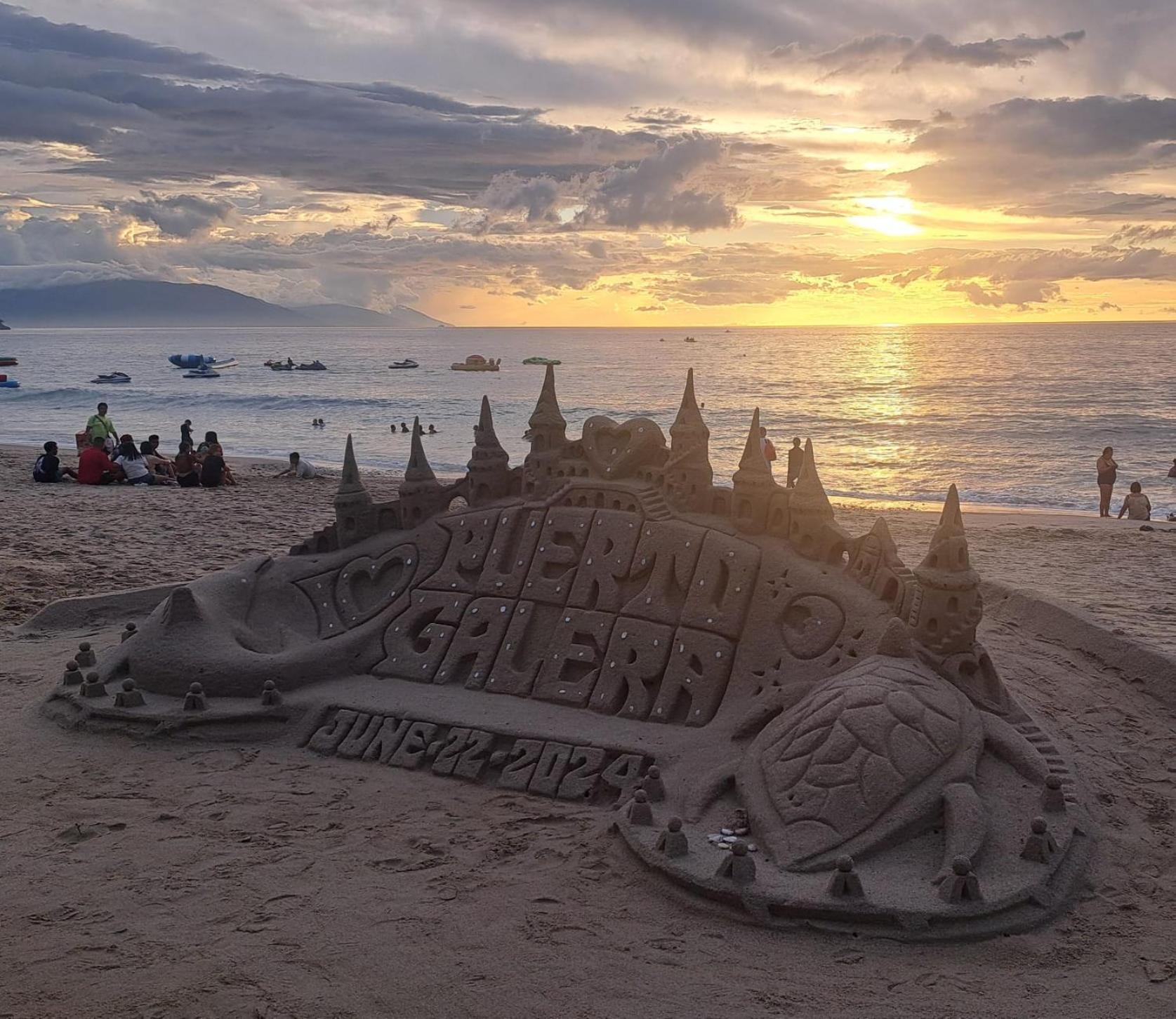 Sandstorm Lodge And Cafe Puerto Galera Εξωτερικό φωτογραφία